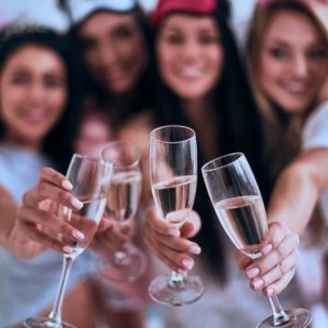 Mejores lugares y empresas para despedidas en Cataluña